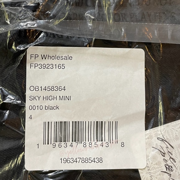 🆕 FREE PEOPLE Sky High Denim Mini Skirt | Color: Black | Size: 4 - Picture 4 of 7